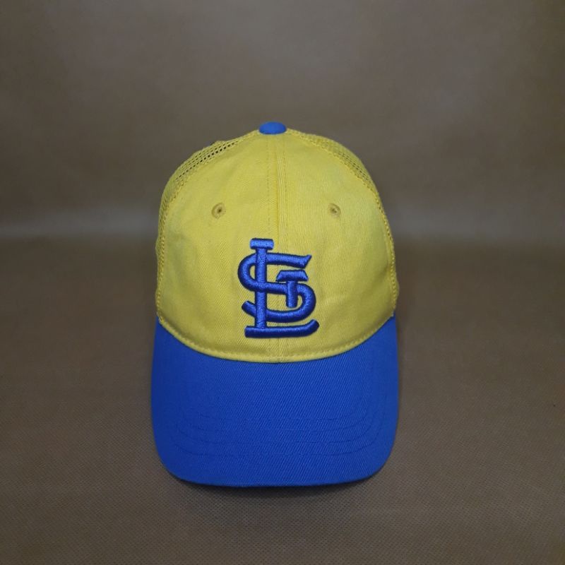 Preloved topi MLB SLT setelan size anak 12tahun