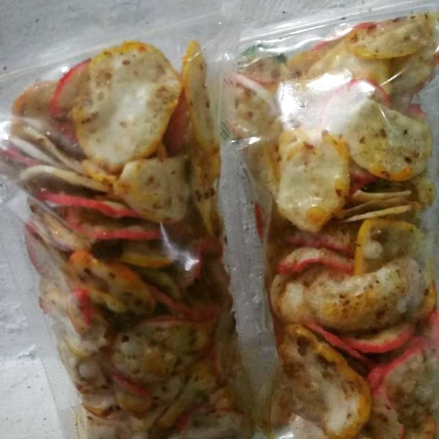 

Kerupuk bantat/seblak kering