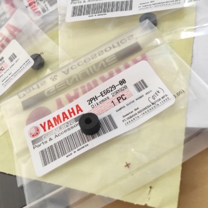 Karet Damper Kampas Ganda Yamaha MIO SOUL GT FINO 125  / 2PH-E6629-00 * YGP 100 % ORIGINAL