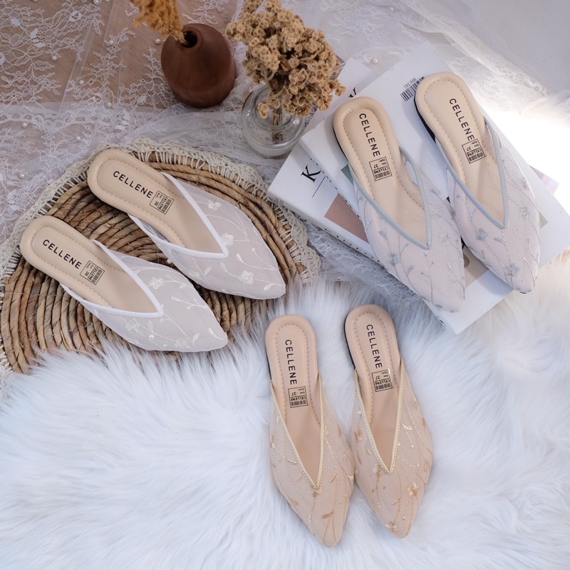 [CELLENE] Vive Lace Flat Shoes