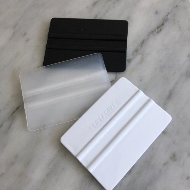 KERTASIVE PVC PELINDUNG PERLENGKAPAN DEKORASI Kape / Scraper / Rakel KERTASIVE