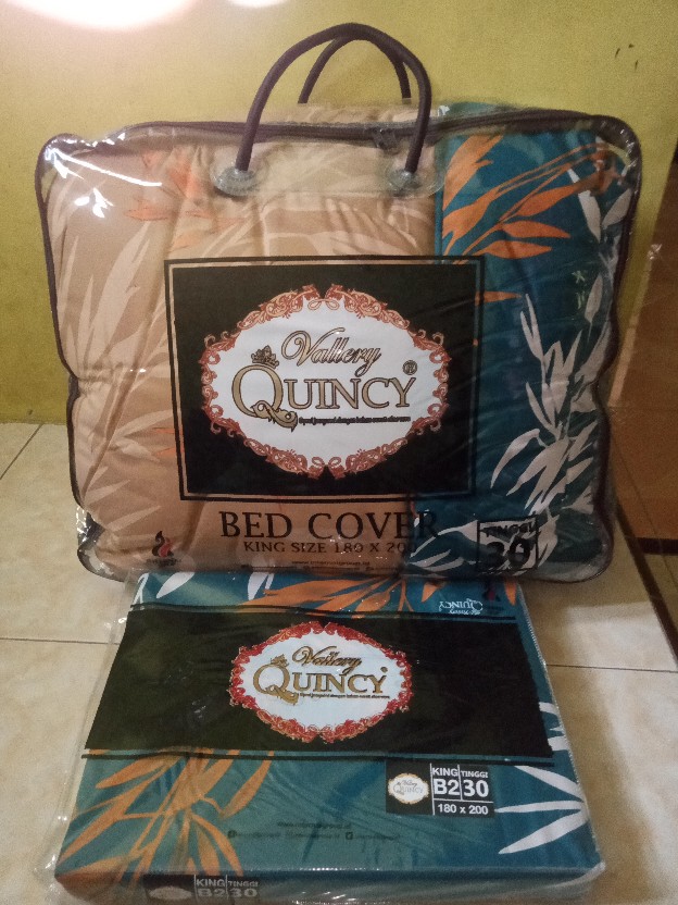 Bedcover Premium Tinggi 30 Cm Vallery Quincy Uk. King & Uk. Queen Motif Classic & Bunga