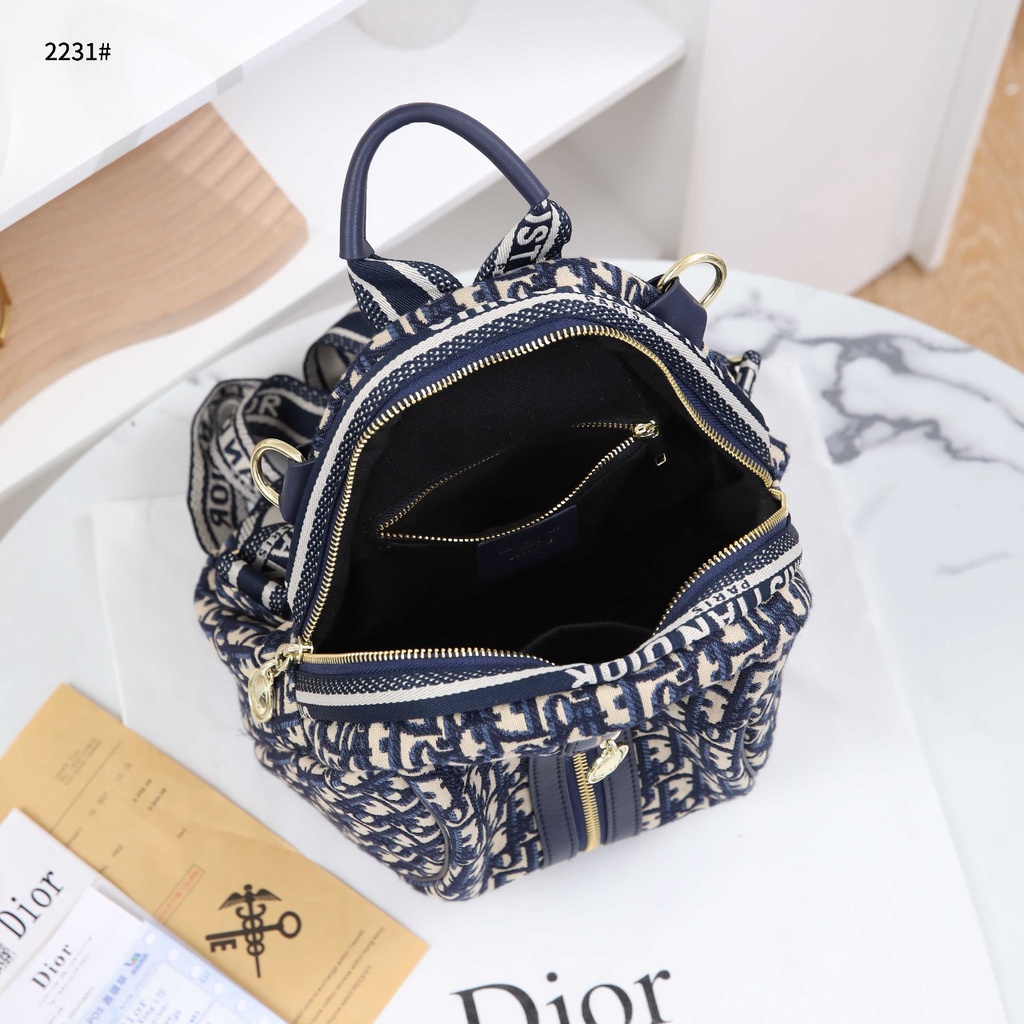 CD Backpack 2231