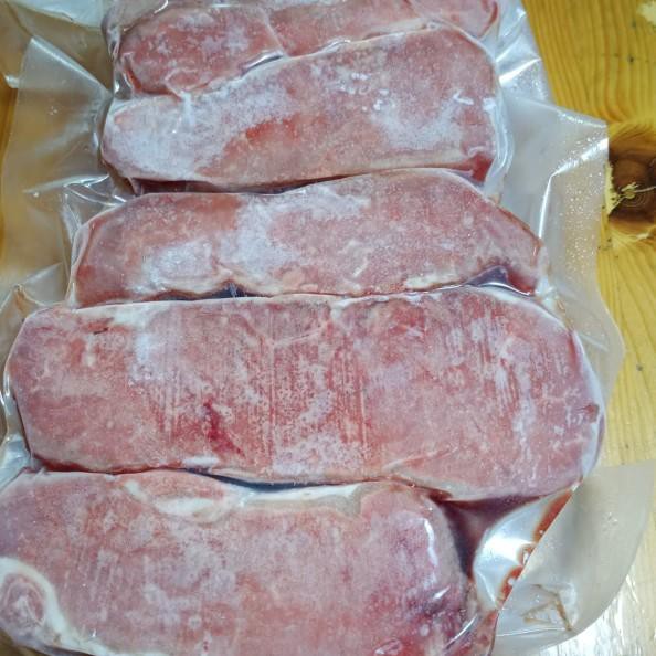 

❆ Daging Sirloin sapi muda ♠