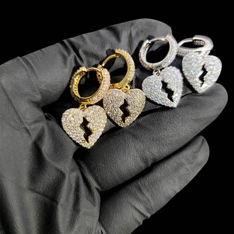 Anting Liontin Hati Bahan Zirkon Gaya Hip Hop Untuk Pria Dan Wanita