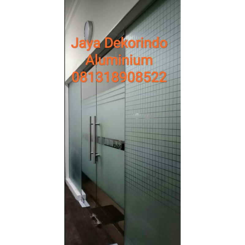 pintu fitting kaca kantor