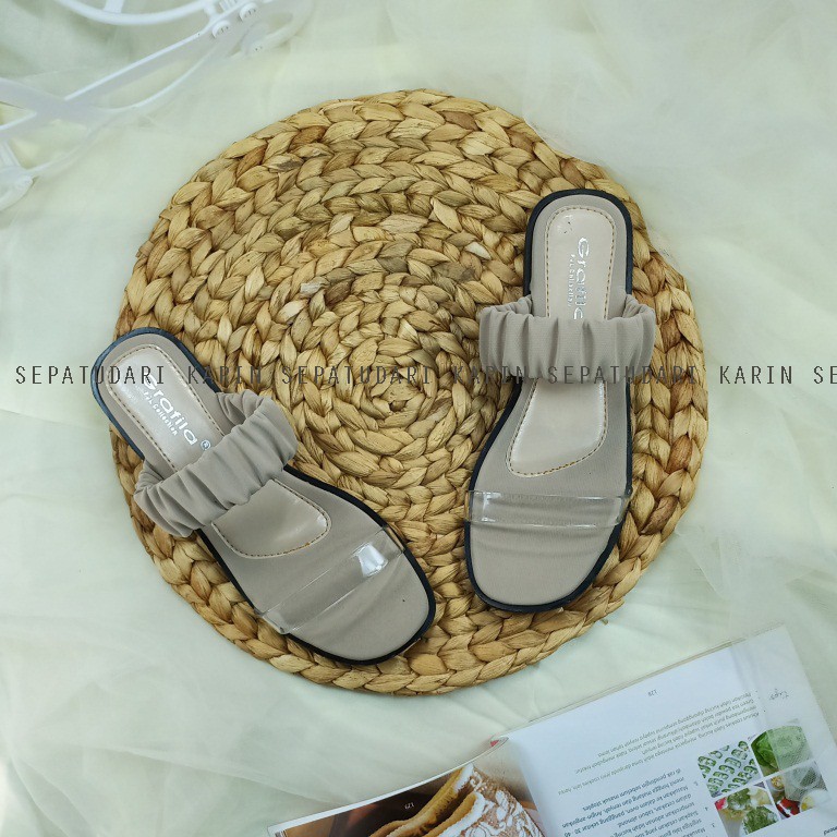 Sepatudari Karin Real Pic Sandal flat wanita Sandal Slop KR-SDF0045