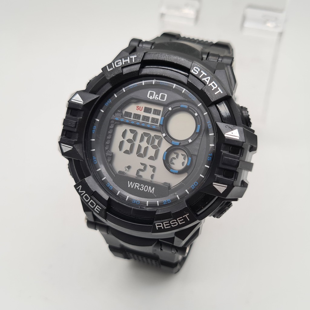 Jam Tangan Digital Pria Water Resistant Q&amp;O Digital Sport