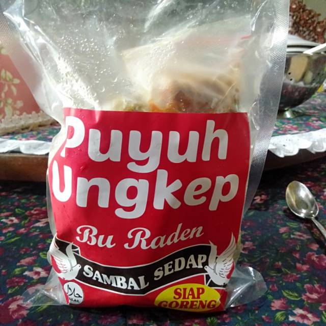 

Puyuh ungkeb