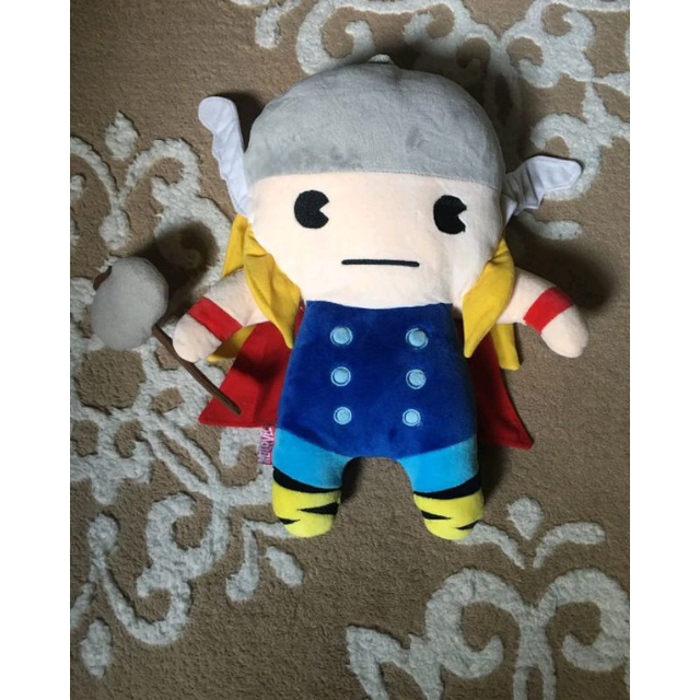 Boneka Marvel