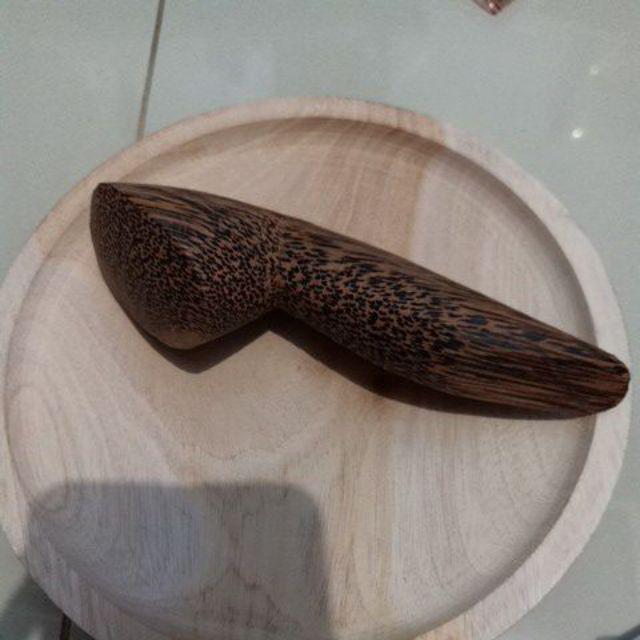 Cobek Kayu Ukuran 20 Cm + Ulekan Kayu Glugu Kecil, Cobek Sambel Unik, Bahan Kayu Mahoni Dan Lamtoro