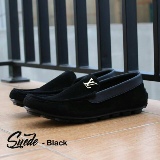 Sepatu Casual Pria , Sepatu Slop Pria , Sepatu LV Pria , Sepatu Slip On Pria