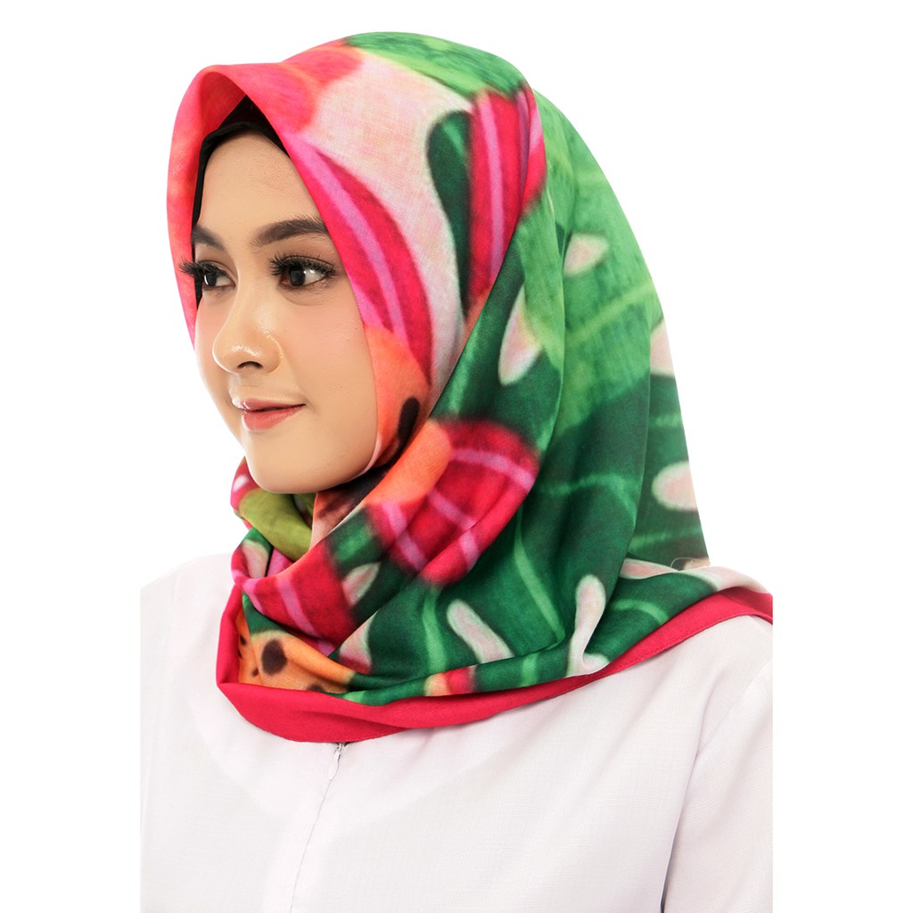 Kerudung OXCLA Hijab Style Segi Empat Motif Bunga Warna Pink Baby Pastel 1S-OXC3