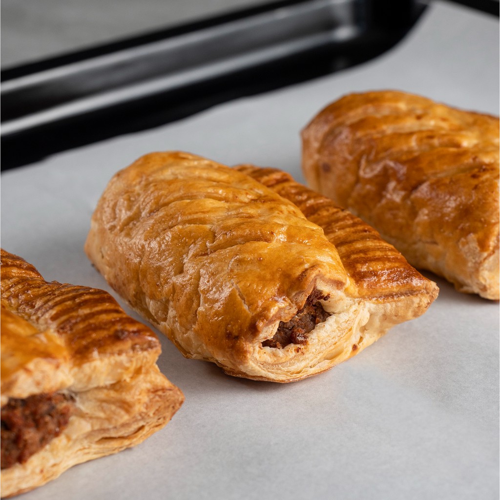 

Spiced Sausage Roll 10 pcs - Wholesale Pastry | Supplier UMKM | Supplier Cafe