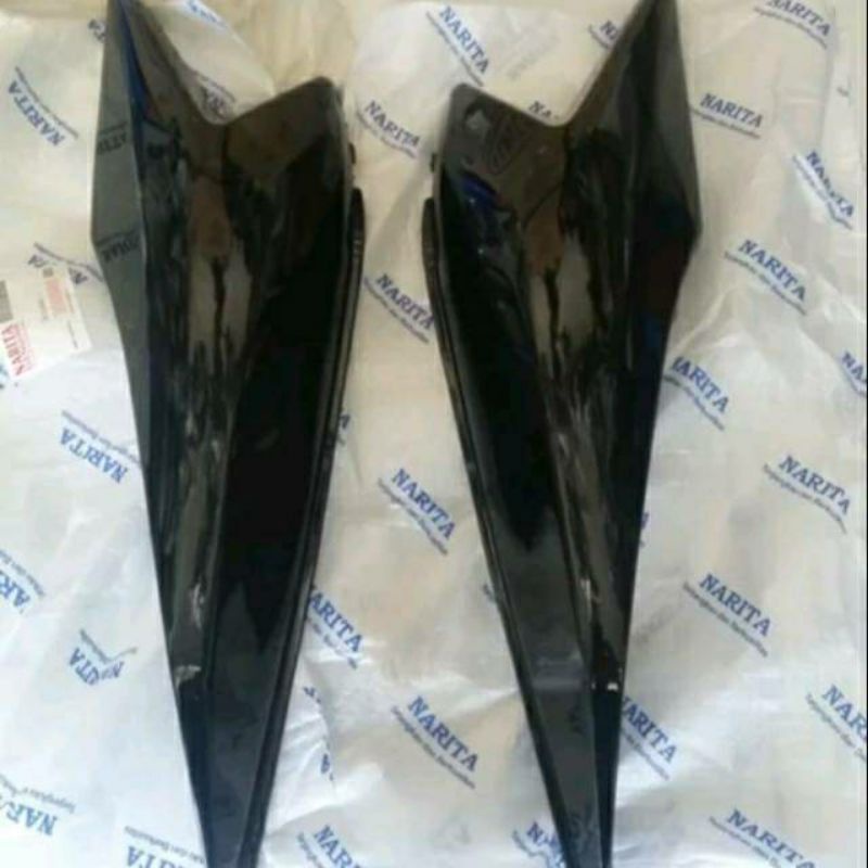 Body belakang blade lama 110 karbu hitam Narita