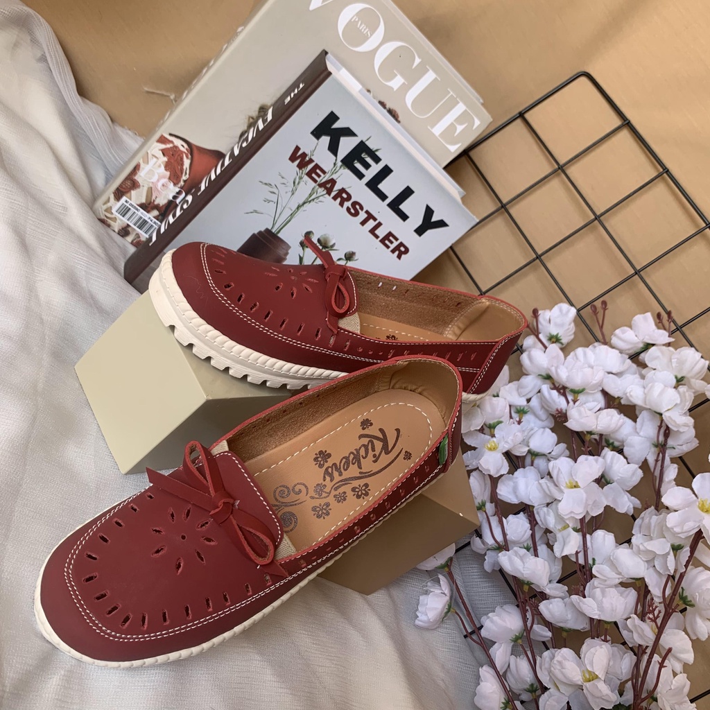 (TANPA KARDUS) SEPATU SLP.12 4  CEWEK TERLARIS FLAT SHOES PEREMPUAN KECE WANITA TRANDYTERLARIS Sandal Slop Slip On Wanita Sandal Cewek  SLIP ON WANITA TERBARU KEKINIAN KOREAN STYLE SEPATU CEWEK SLIPON FLAT SHOES CASUAL SANTAI  RAMADHAN SALE FLATSHOES