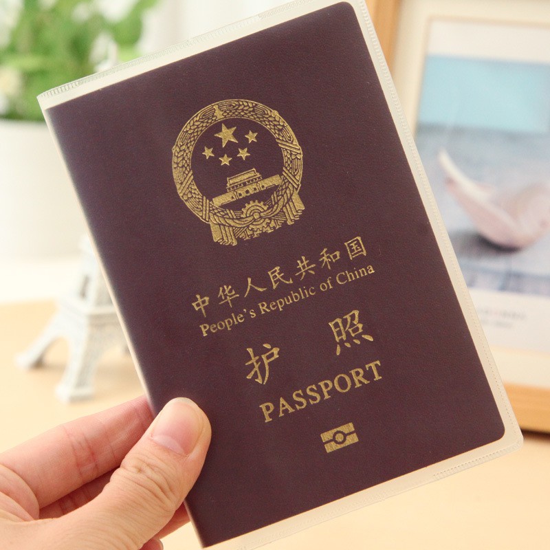 

[DS] Waterproof Passport Cover Transparant - Penutup Pelindung Paspor