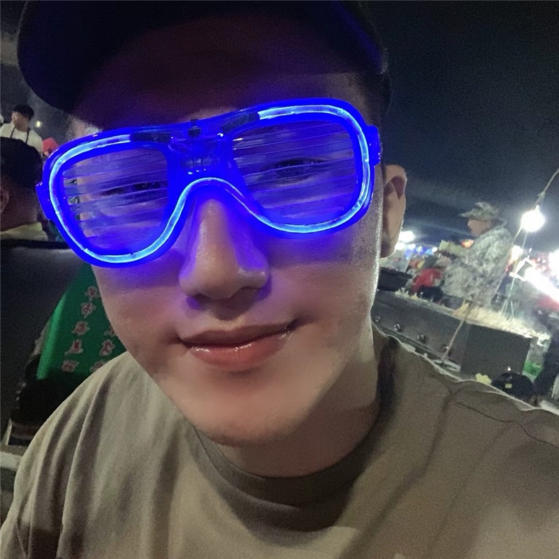 [ 1Pair Stylish LED Glow Cold Light Glasses  Luminous Glasses Party Decoration Eyes Glasses  Cosplay Festival  Glasses ]