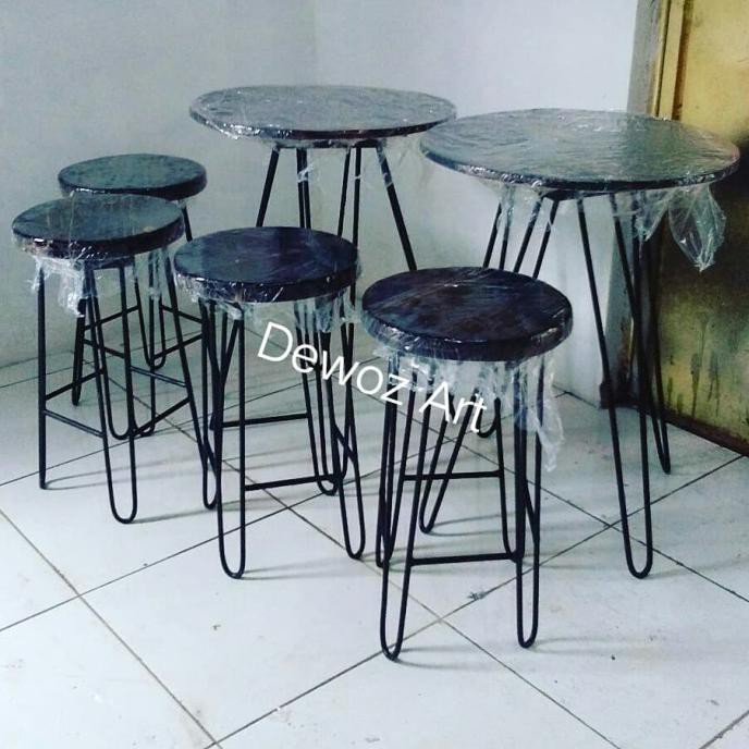 Terbatas - Meja Teras 1 Set - Meja Bangku Cafe Unik - Meja Kursi Kayu Rangka Besi