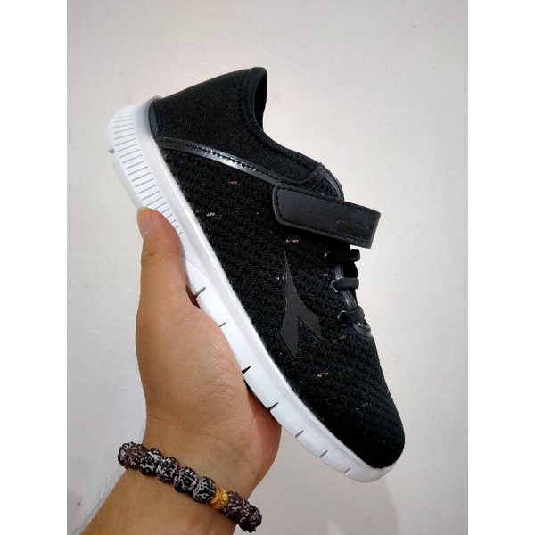 DIADORA ALESSI JR DIAX20F0313B for kids original