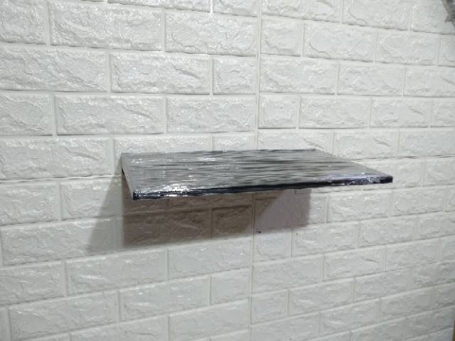 AMBALAN DINDING RAK DINDING COCOK DI LETAKKAN DI BAWAH TV ANDA Black/white