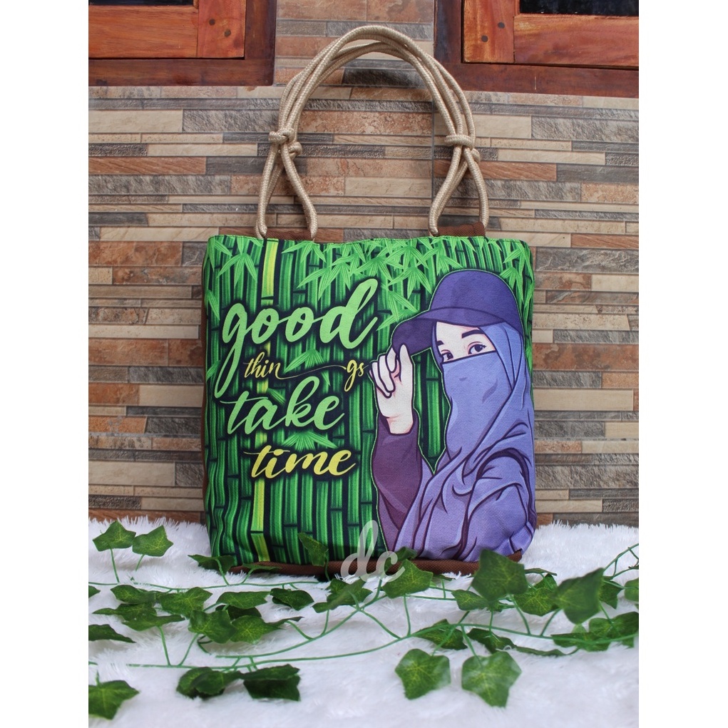 TOTEBAG CANVAS PRINTING MUSLIMAH / TOTE CANVAS DENGAN QUOTE MUSLIM BERCADAR