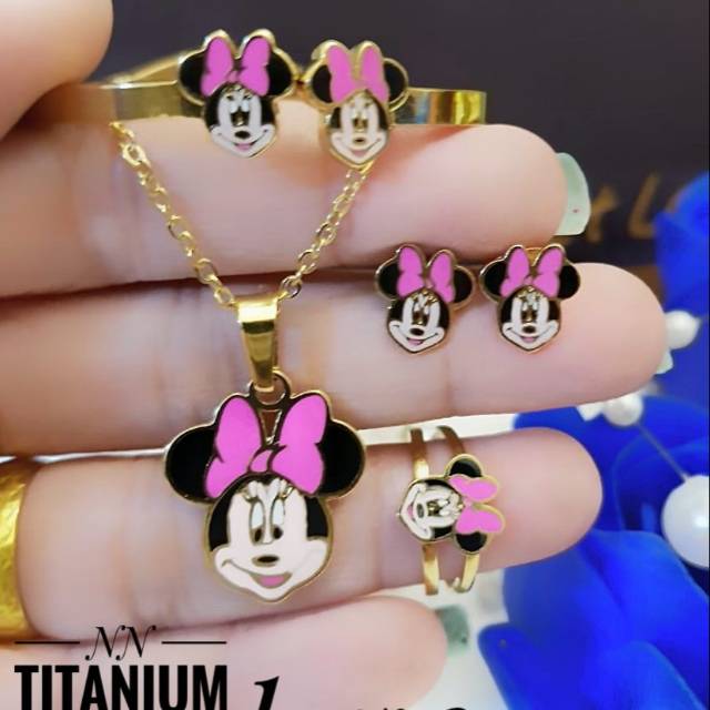 Titanium set perhiasan 3015k