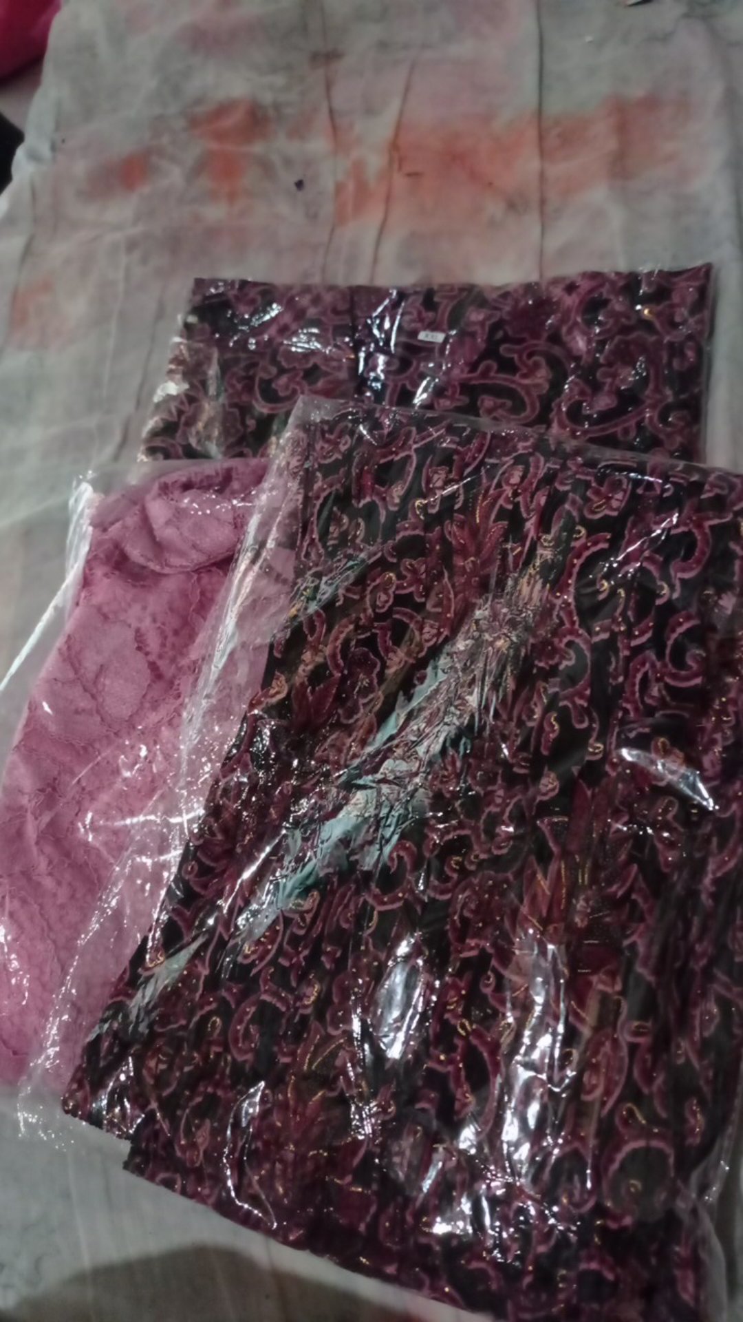 Couple Kebaya Kekinian / Kebaya Jumbo / Kemeja Hem Modis / Couple Keluarga