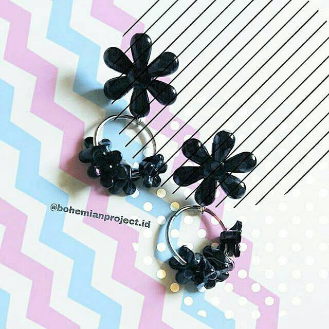 Earing black series