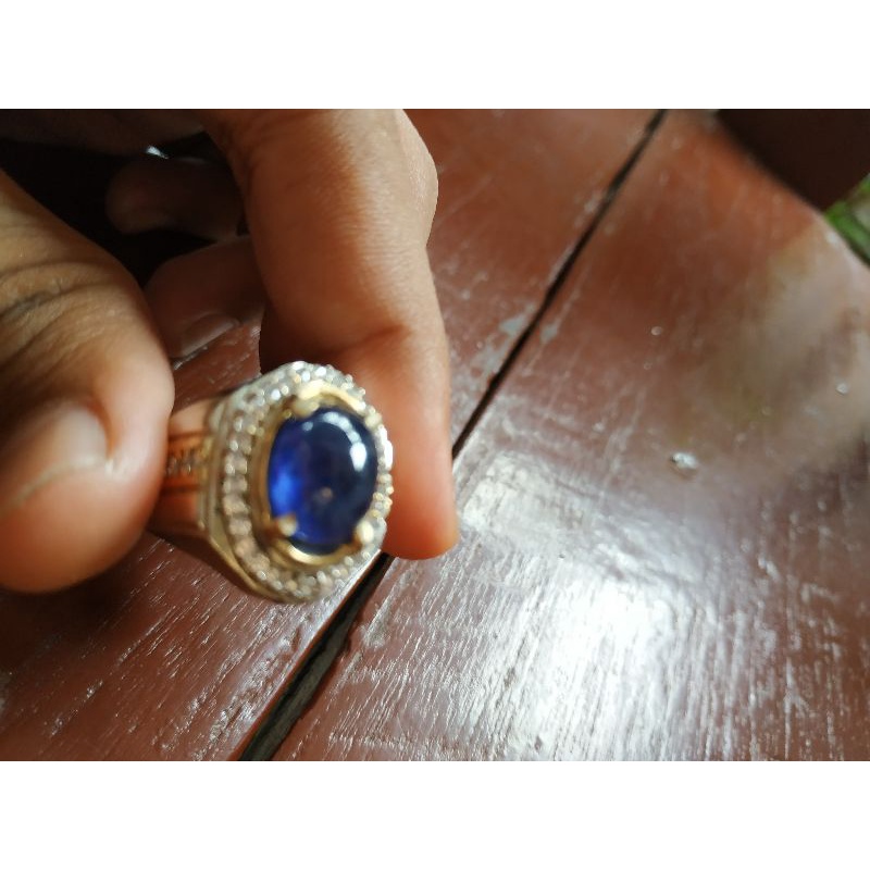 Natural Royal Blue Sapphire Tanzania