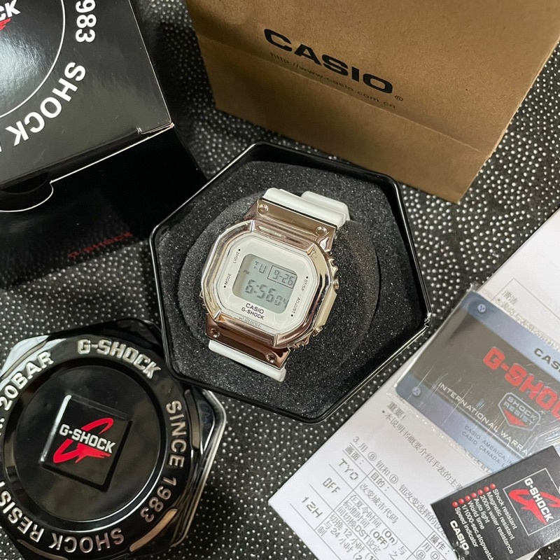 JAM TANGAN G SHOCK DIGITAL GM5600 FULLSET