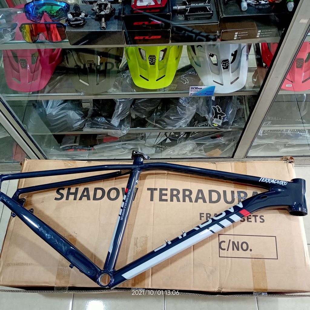 Shadow Terraduro 27.5 Frame MTB Hardtail Alloy Internal Cable TA 12x142 Bicycle