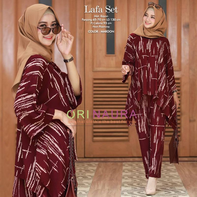 SETELAN WANITA WAKA-WAKA LAFA KOMBINASI JUMBO / SATU SET BAJU DAN CELANA JUMBO LD130cm