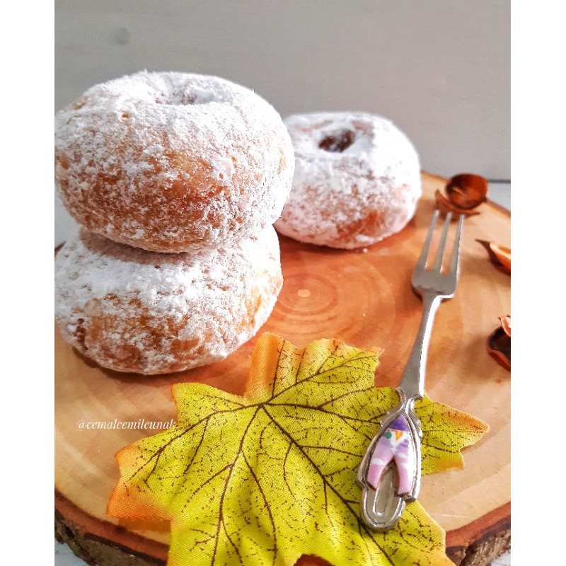 

Donat kentang Ubi by CemalCemilEunak PerBox 10pcs Donat