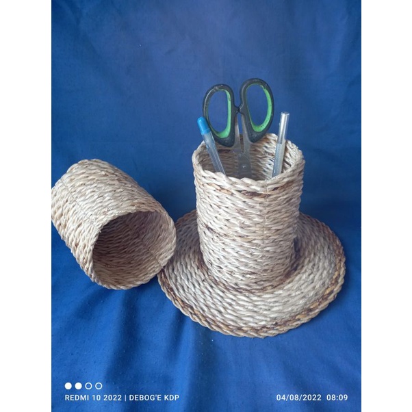 

tempat pensil/sendok/cover pot pelepah pisang