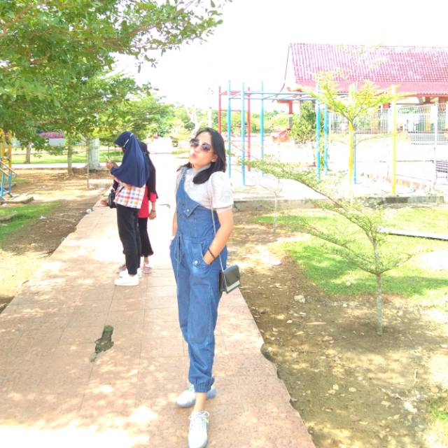 delladwiamelia097