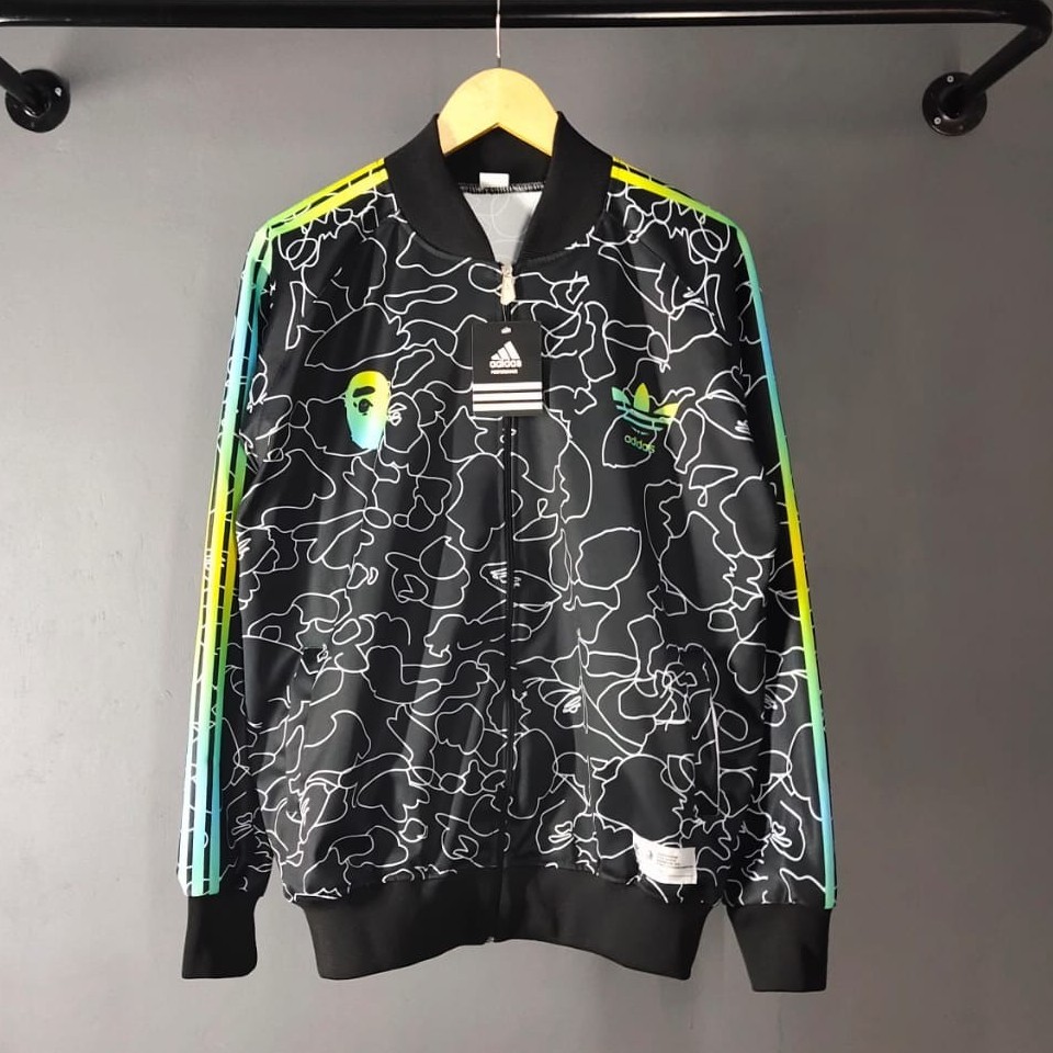 JAKET TRACKTOP ADIDAS X BAPE FULLPRINT