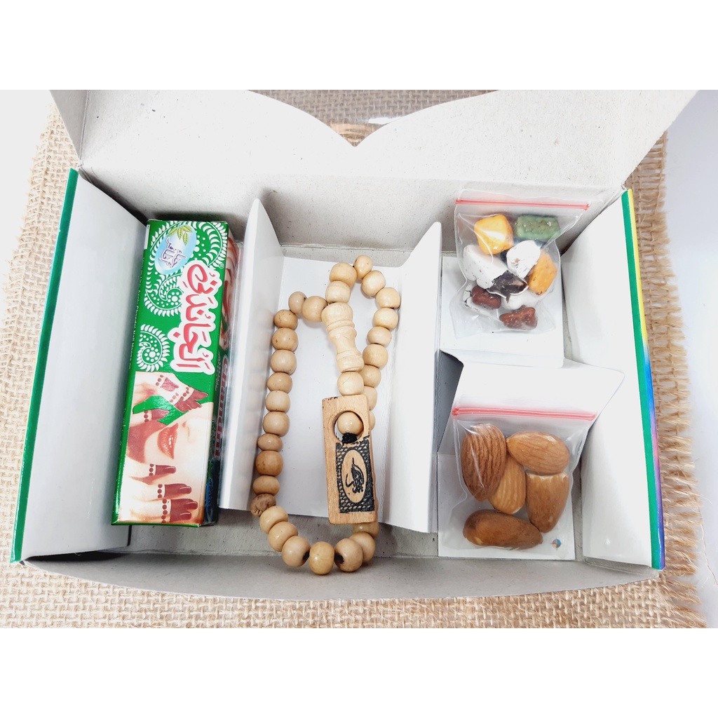 

Paketan Haji Ka'bah / Oleh-Oleh Haji dan Umroh / Paketan Ekonomis / Paketan Haji dan Oleh-Oleh Umroh Terbaru / Paketan Haji Umroh / Oleh-Oleh Paketan Murah