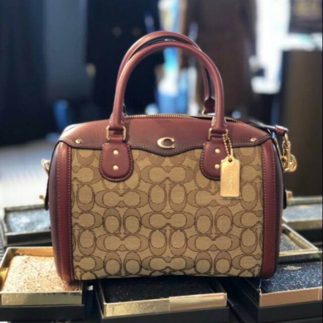 Coach Ivie Bennett Satchel In Signature Jacquard tas kerja tas selempang crossbody bag ori original
