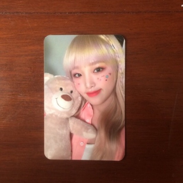 PHOTOCARD YENA BONEKA ONEIRIC DIARY(BOOKED)