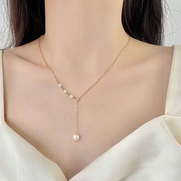 Kalung Choker Lapis Emas Dengan Liontin Mutiara Imitasi Untuk Wanita
