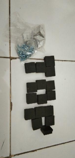 Karet Kaki Kursi 30 X 30 / Tutup Pipa Hollow Kotak