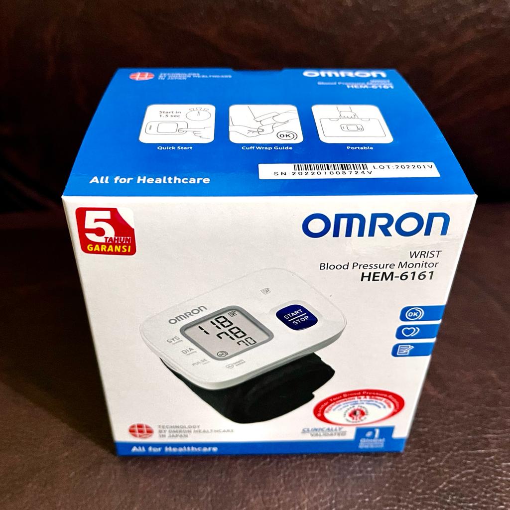 TENSIMETER DIGITAL PERGELANGAN TANGAN OMRON HEM 6161 / OMRON WRIST BLOOD PRESSURE MONITOR HEM 6161