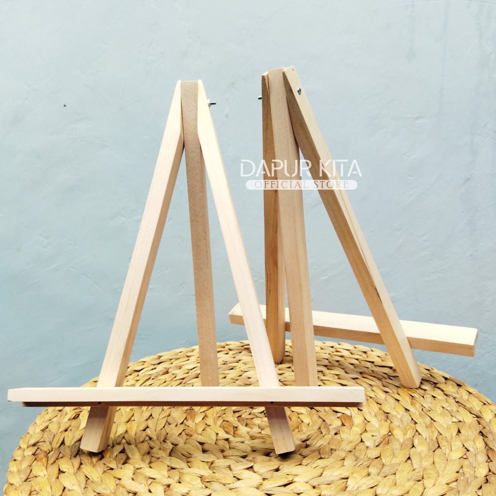 

Mini Standing Foto / Mini Easel / Stand Lukis Bahan Kayu Mahoni 2 Ukuran