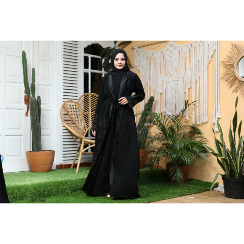 GALLERY EXCLUSIVE ABAYA HITAM GAMIS SALWA