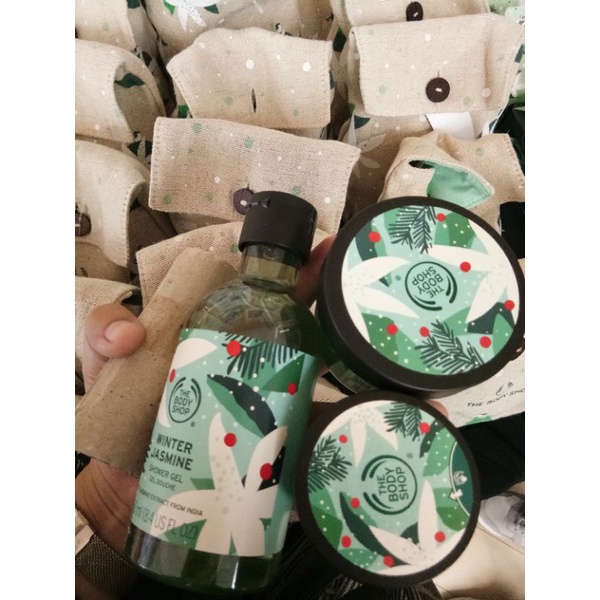 The Body Shop Festive Berry/Winter Jasmine Gift Series
