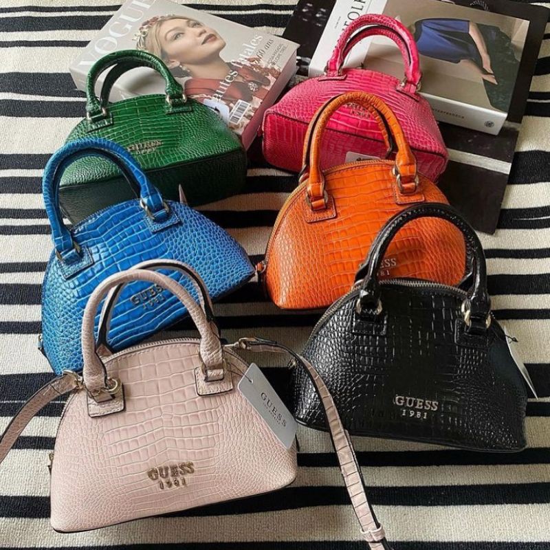 Guess Shilah Small Dome Bag Original / Tas Guess Original / Handbag Guess Original