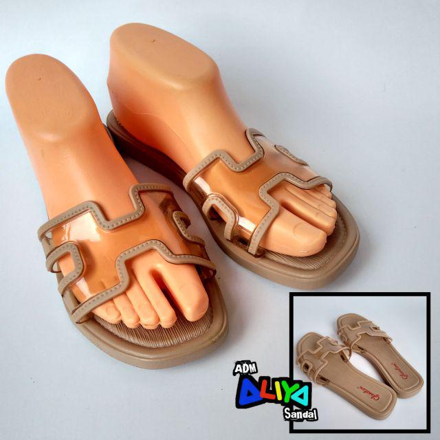 Sandal Slop Dewasa Humble Glass - Glanzton-Krem