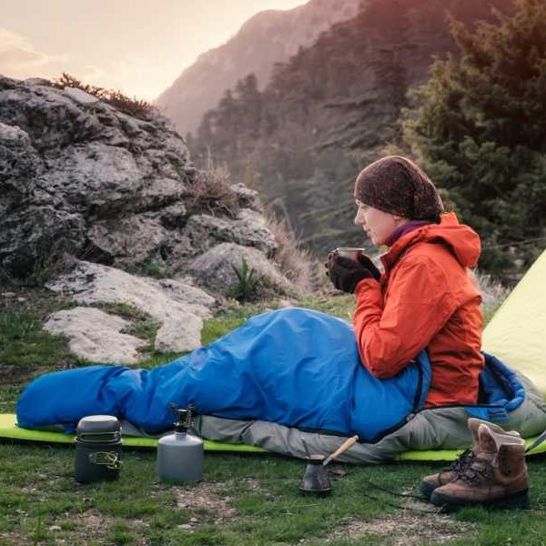 • BISA COD • Sleeping Bag Polar Bulu Tebal Hangat Termurah SB Kantong Tidur Camping The North Face