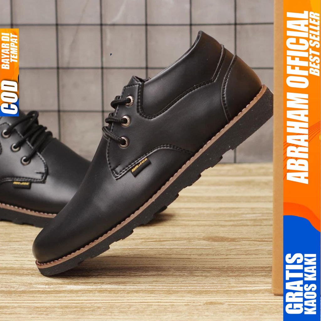 ABRAHAM COLLE Sepatu Formal Casual Pantofel Hitam - Coklat